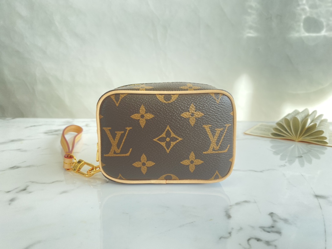 Louis Vuitton Women Wapity Case Monogram Coated Canvas M81399