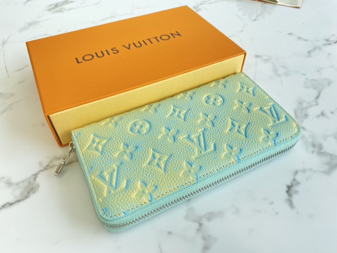 Louis Vuitton Women Zippy Wallet  Monogram Empreinte Embossed Supple Grained Cowhide Leather M81466