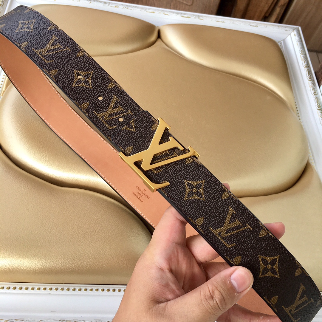 Louis Vuitton Womens Leather Belt Width 4cm 153