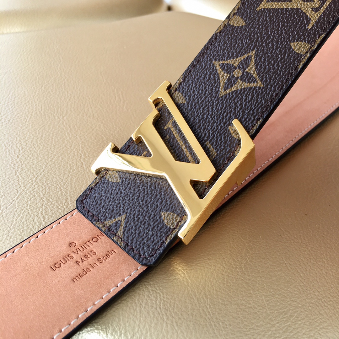 Louis Vuitton Womens Leather Belt Width 4cm 153