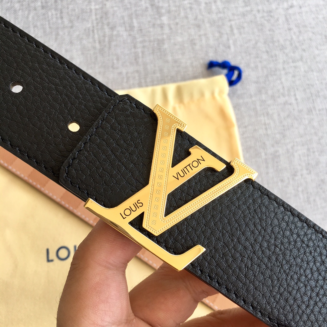 Louis Vuitton Womens Leather Belt Width 4cm 158