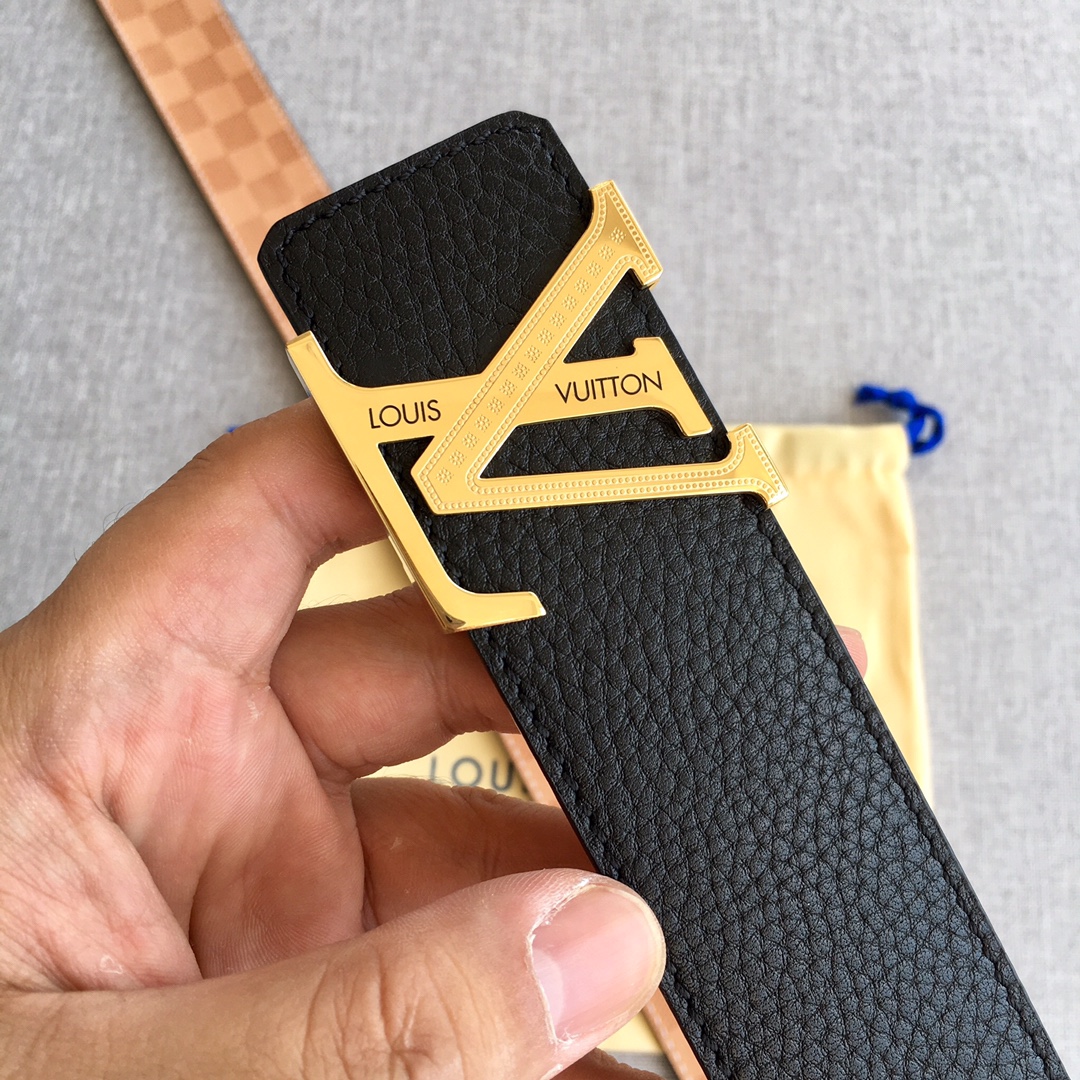 Louis Vuitton Womens Leather Belt Width 4cm 158