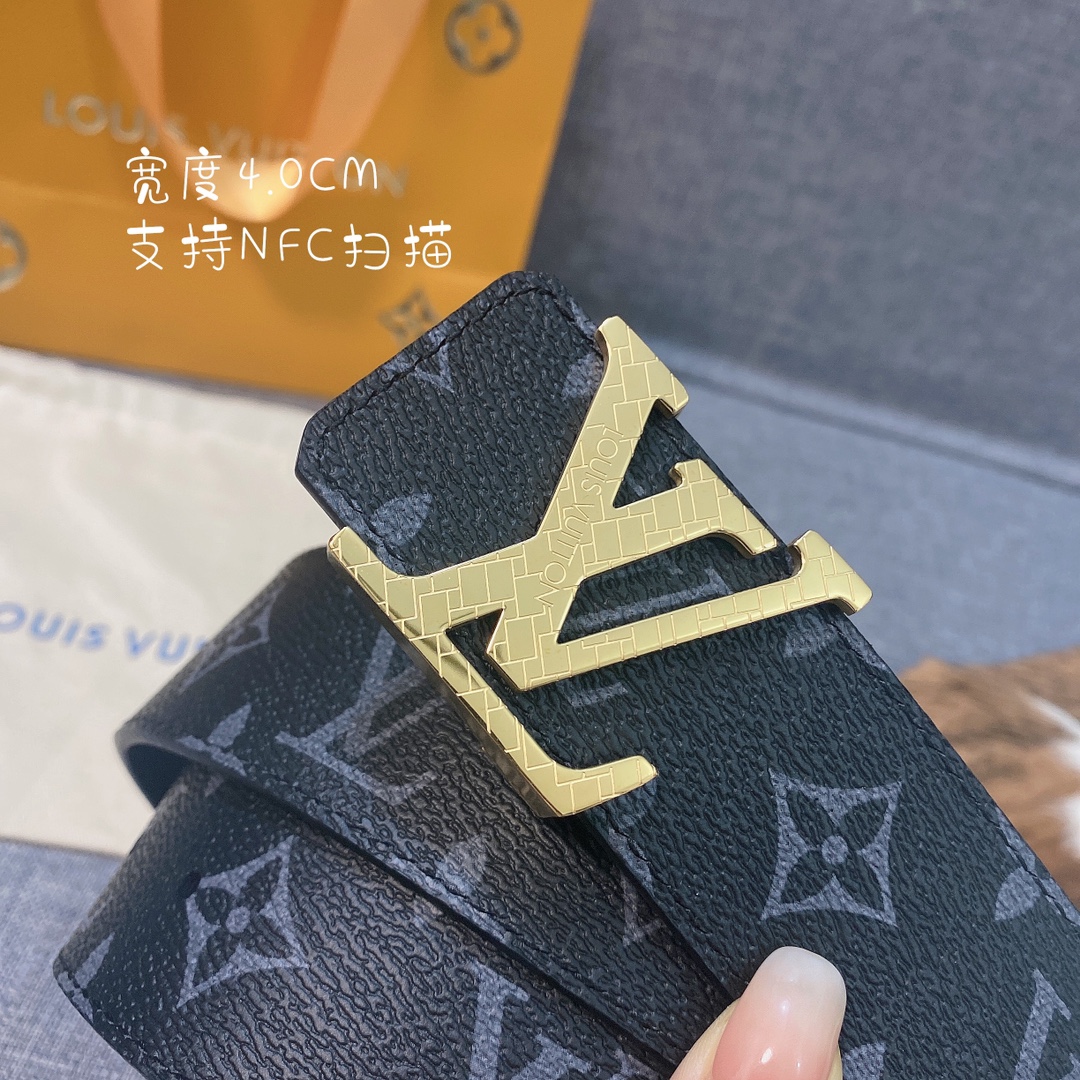 Louis Vuitton Womens Leather Belt Width 4cm 160
