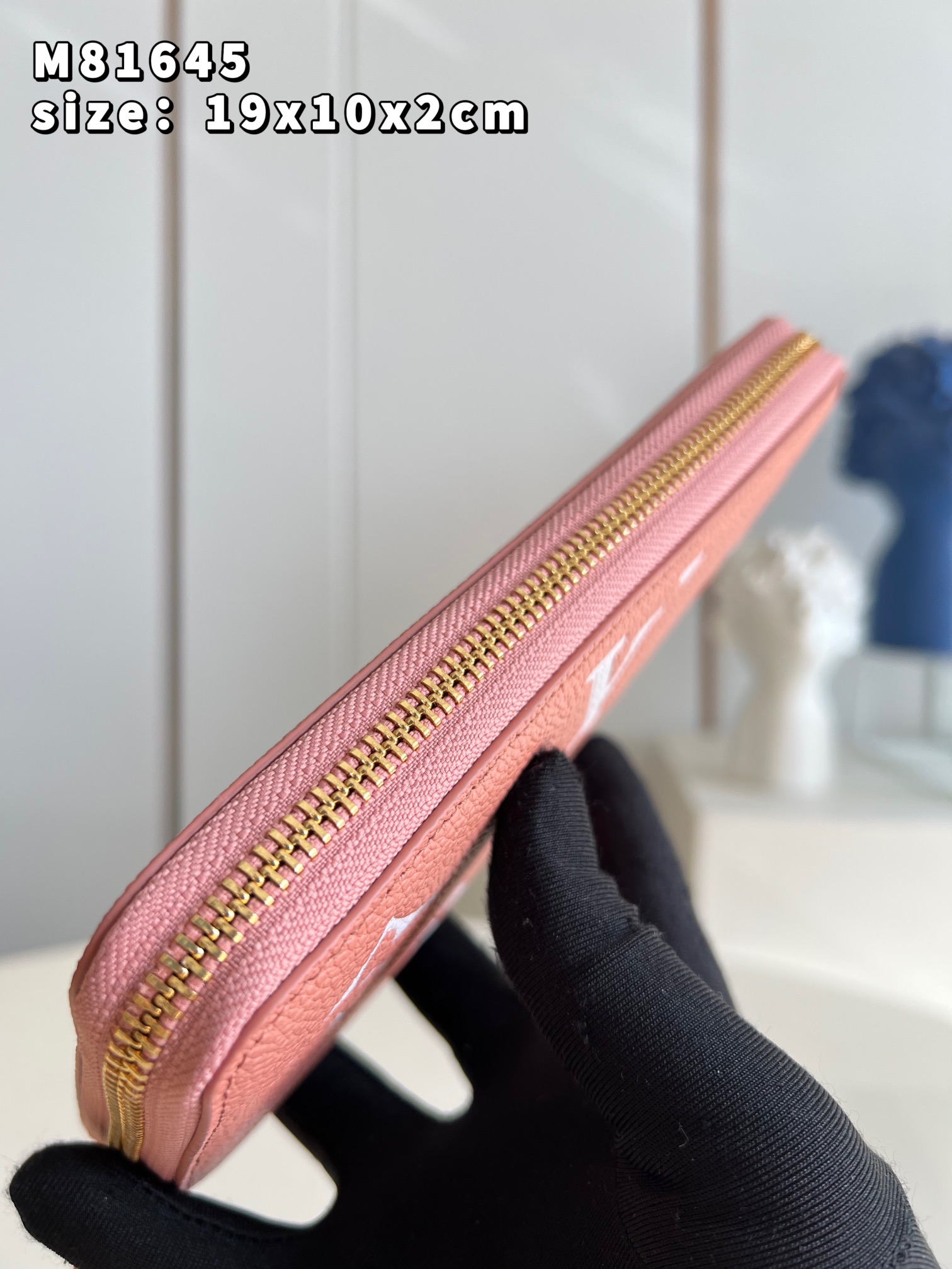 Louis Vuitton Zippy Wallet Monogram Empreinte Embossed Supple Grained Cowhide Leather Pink M81645