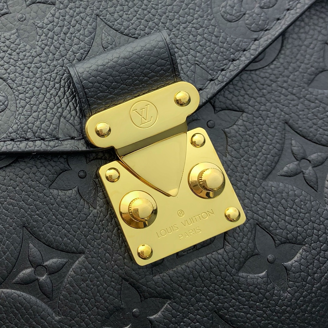 Luxury Replicated Louis Vuitton Pochette Metis Handbag Monogram Empreinte Embossed Leather Black M41487