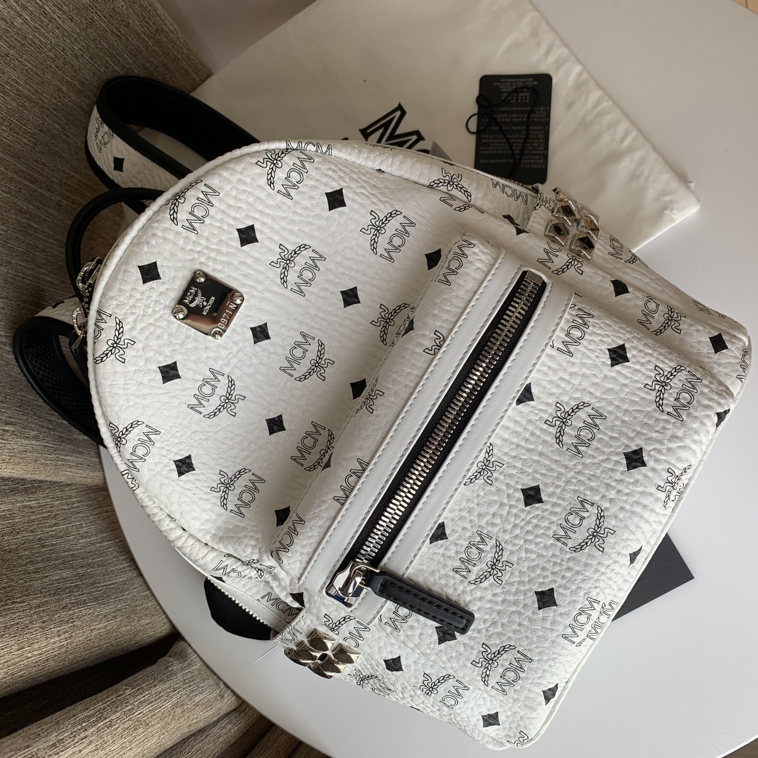 MCM Stark Backpack in Visetos White