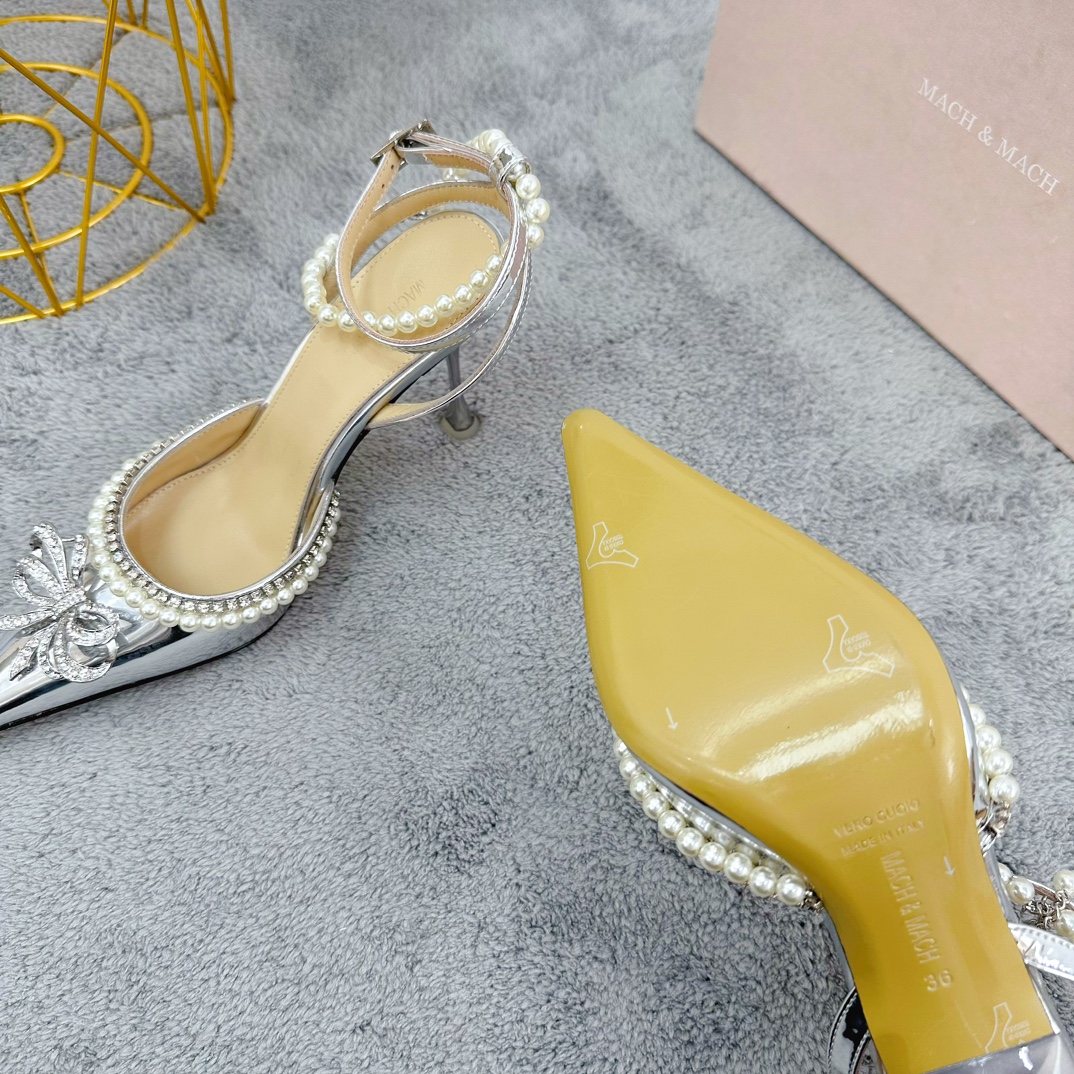 Mach & Mach Embellished Pumps-0001  35-42