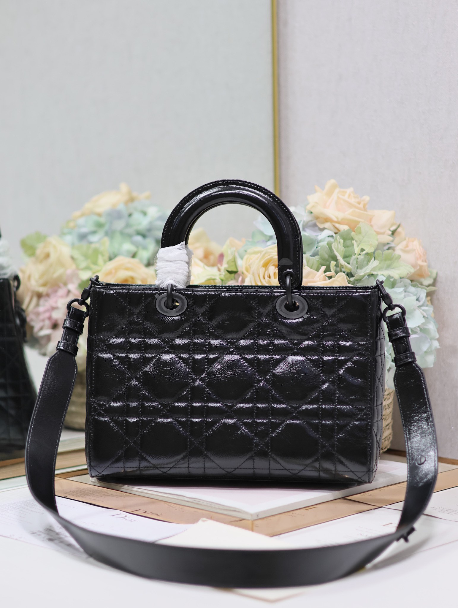 Medium Lady D-Sire Bag Black Macrocannage Crinkled Calfskin