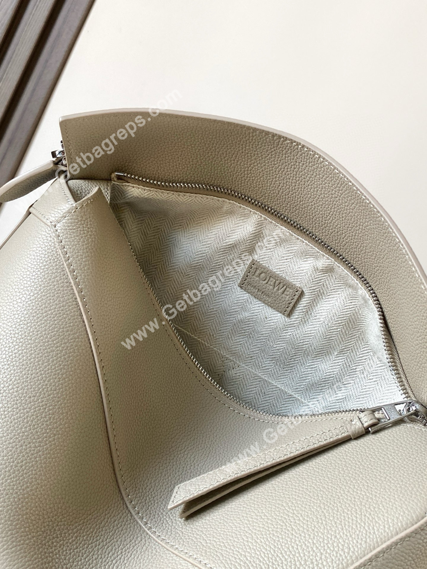 Medium Puzzle Edge bag in Classic Calfskin-002