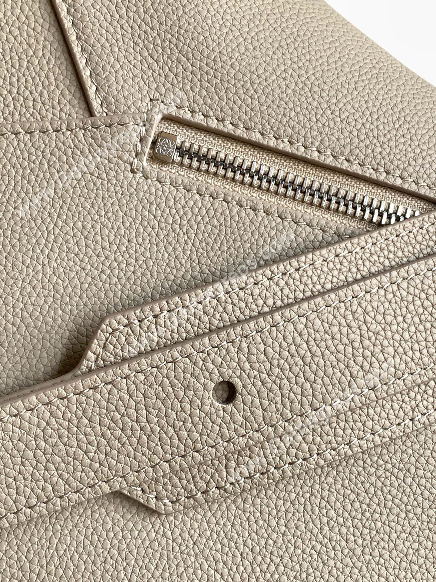 Medium Puzzle Edge bag in Classic Calfskin-002