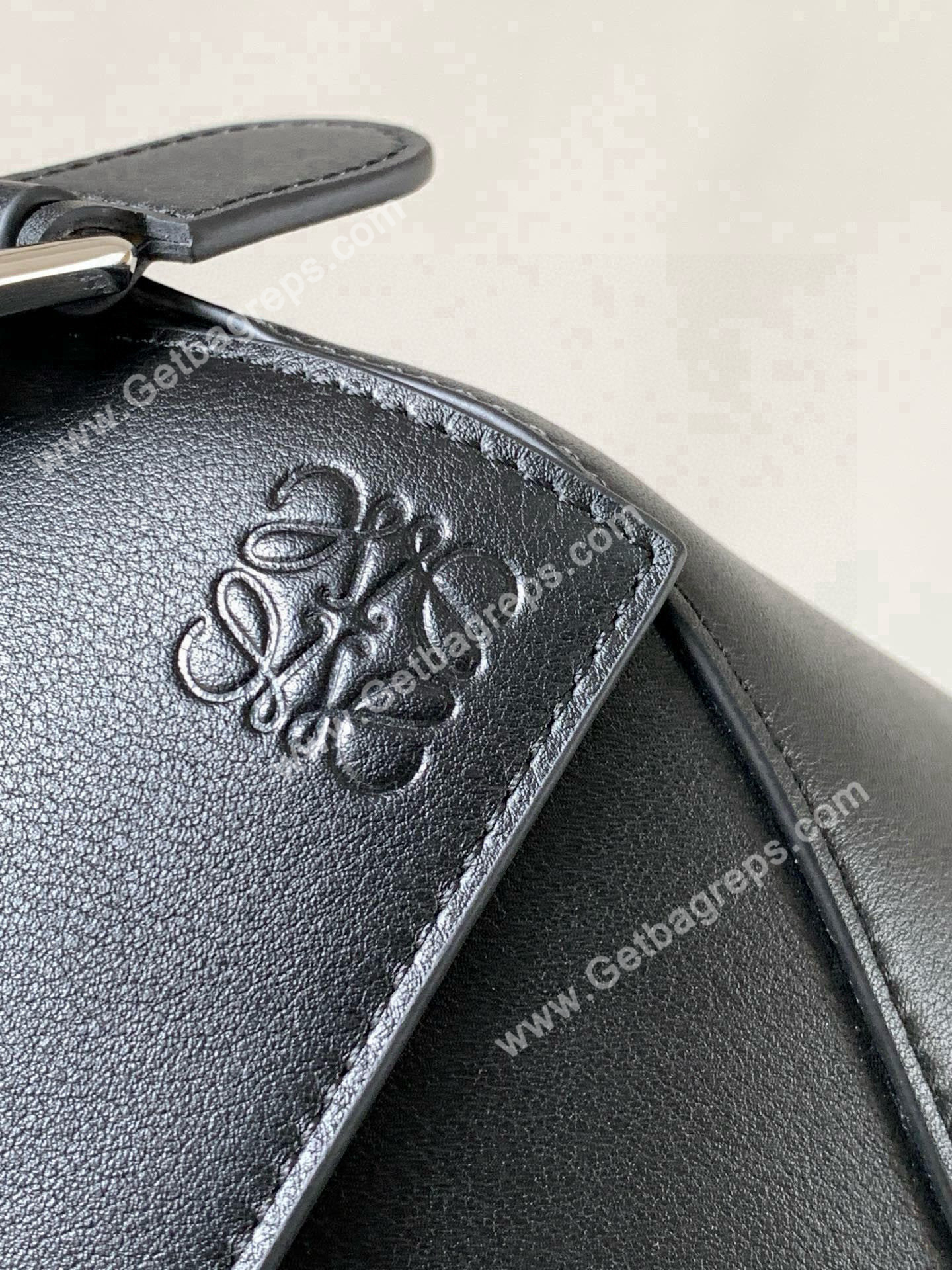 Medium Puzzle Edge bag in Classic Calfskin-003