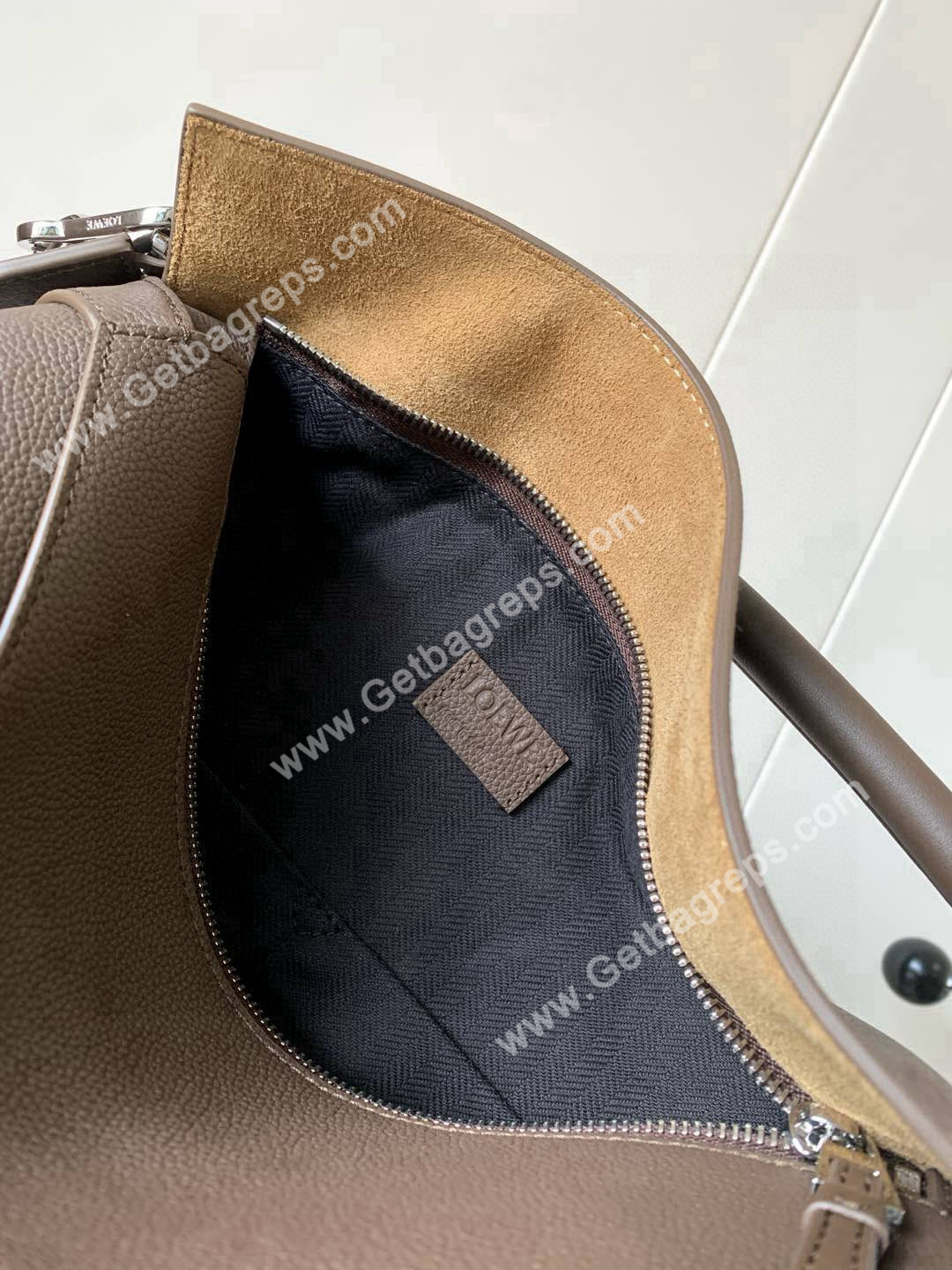 Medium Puzzle Edge bag in Classic Calfskin-005