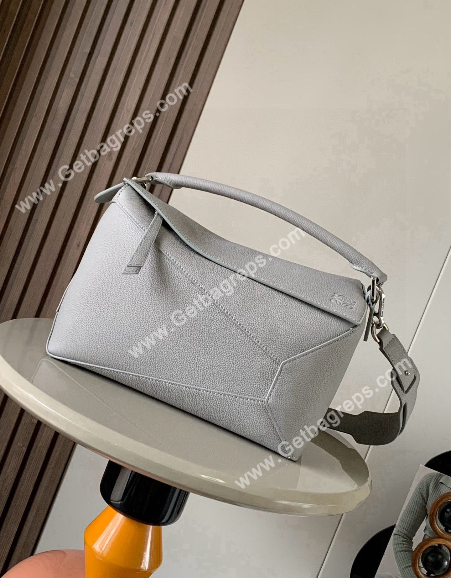 Medium Puzzle Edge bag in Classic Calfskin-006