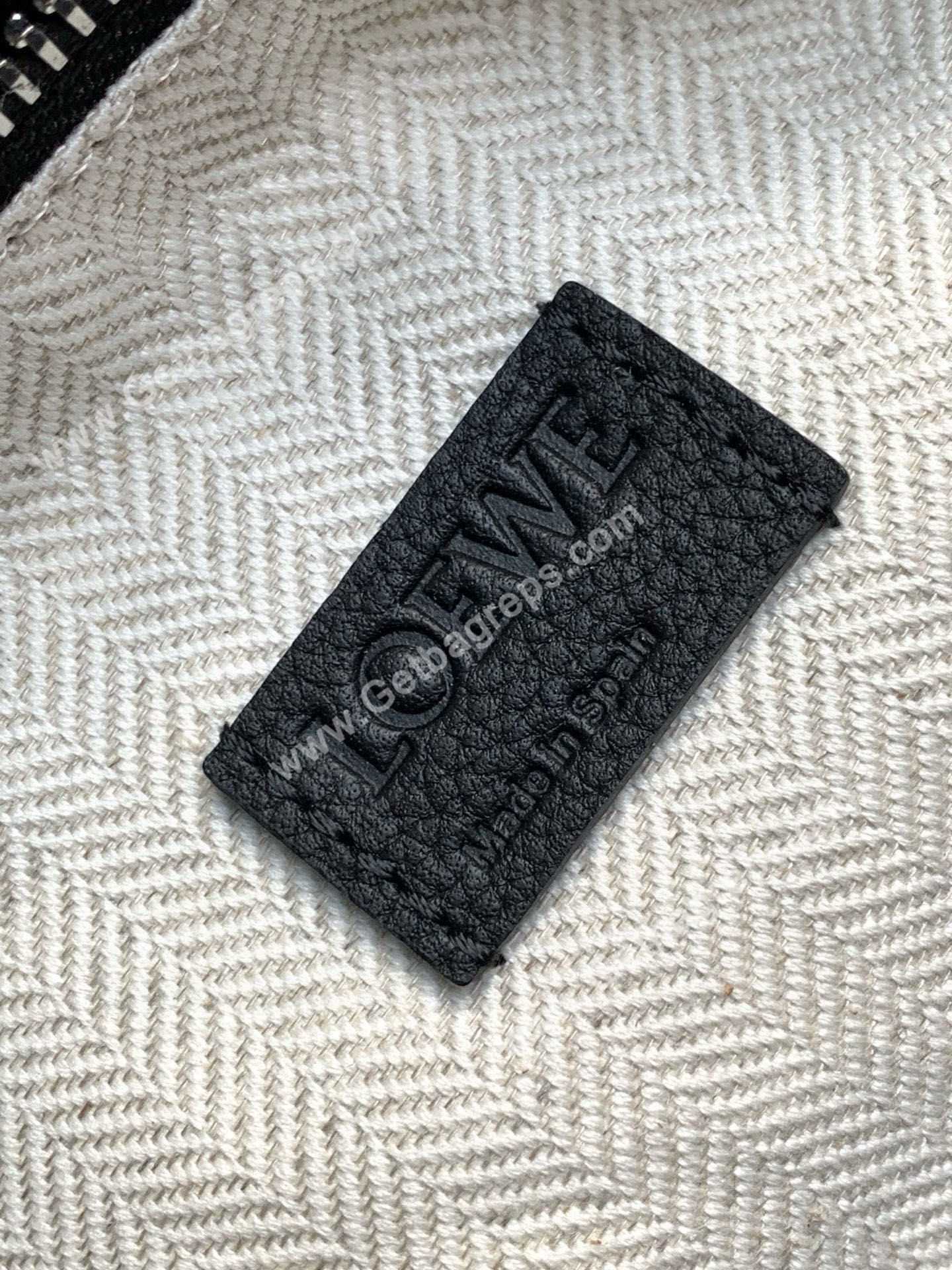 Medium Puzzle Edge bag in Classic Calfskin-007