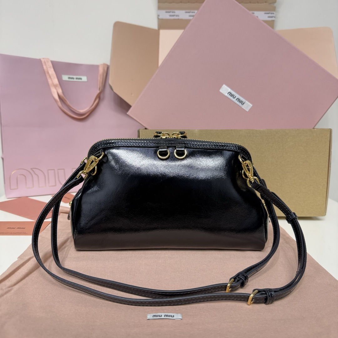 MiuMiu 5BF131 Caprice Leather Clutch Black