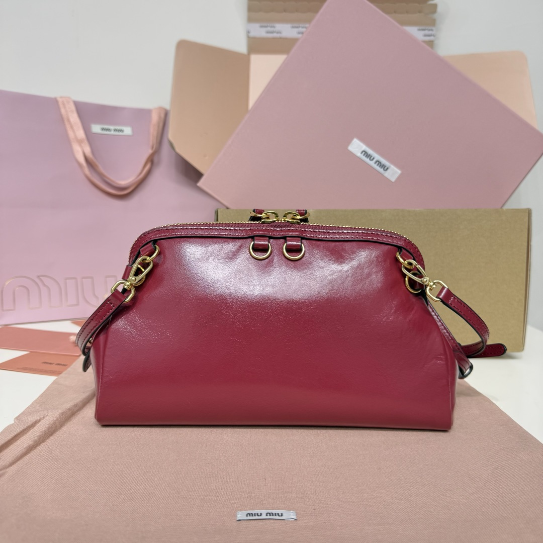 MiuMiu 5BF131 Caprice Leather Clutch Red