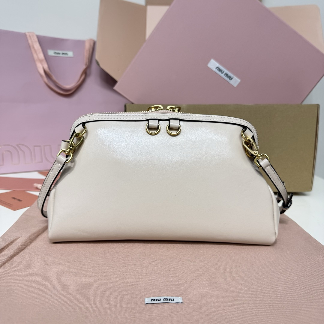 MiuMiu 5BF131 Caprice Leather Clutch White
