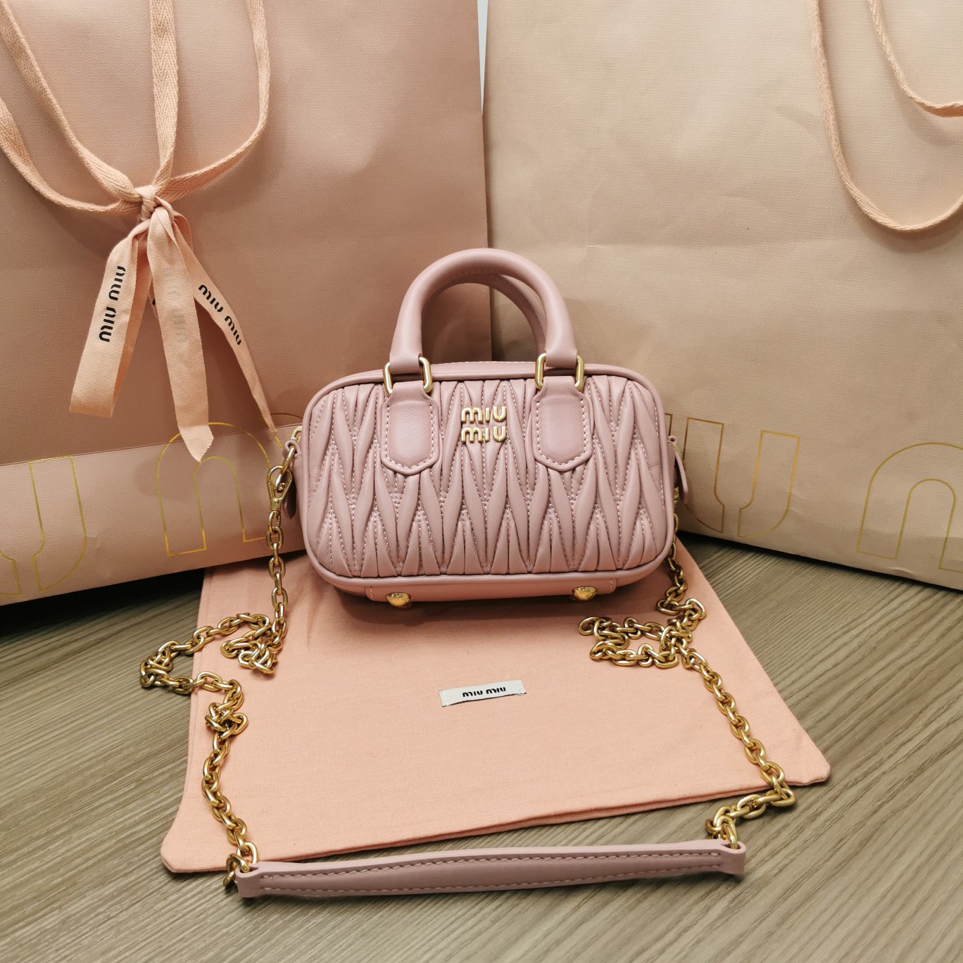 MiuMiu 5BP077 Matelasse Nappa Leather Top-Handle Mini-bag Pink