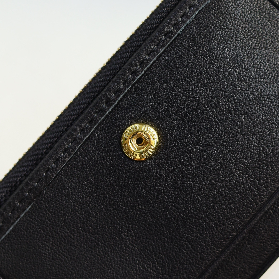 MiuMiu 5MV017 Pocket Wallet Black
