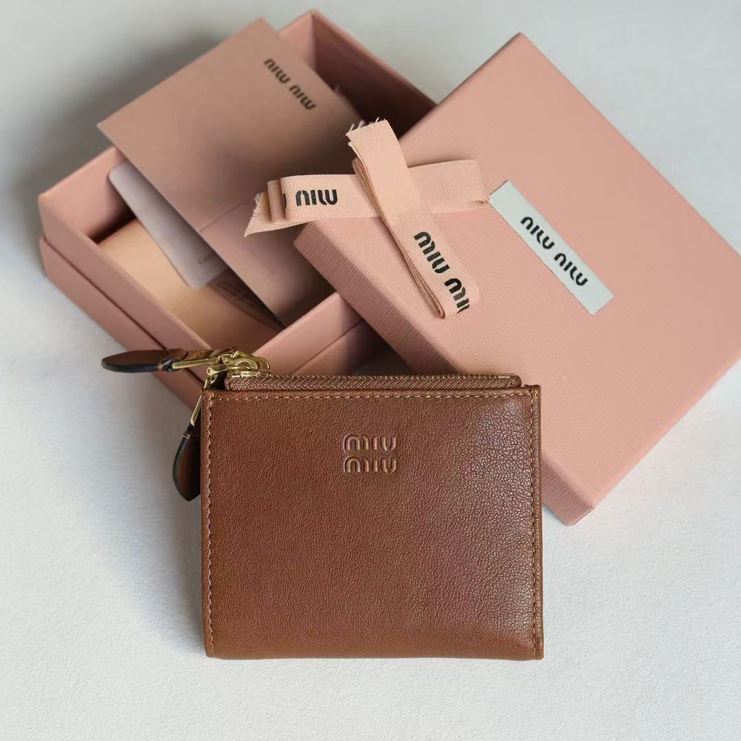 MiuMiu 5MV017 Pocket Wallet Leather Coffee