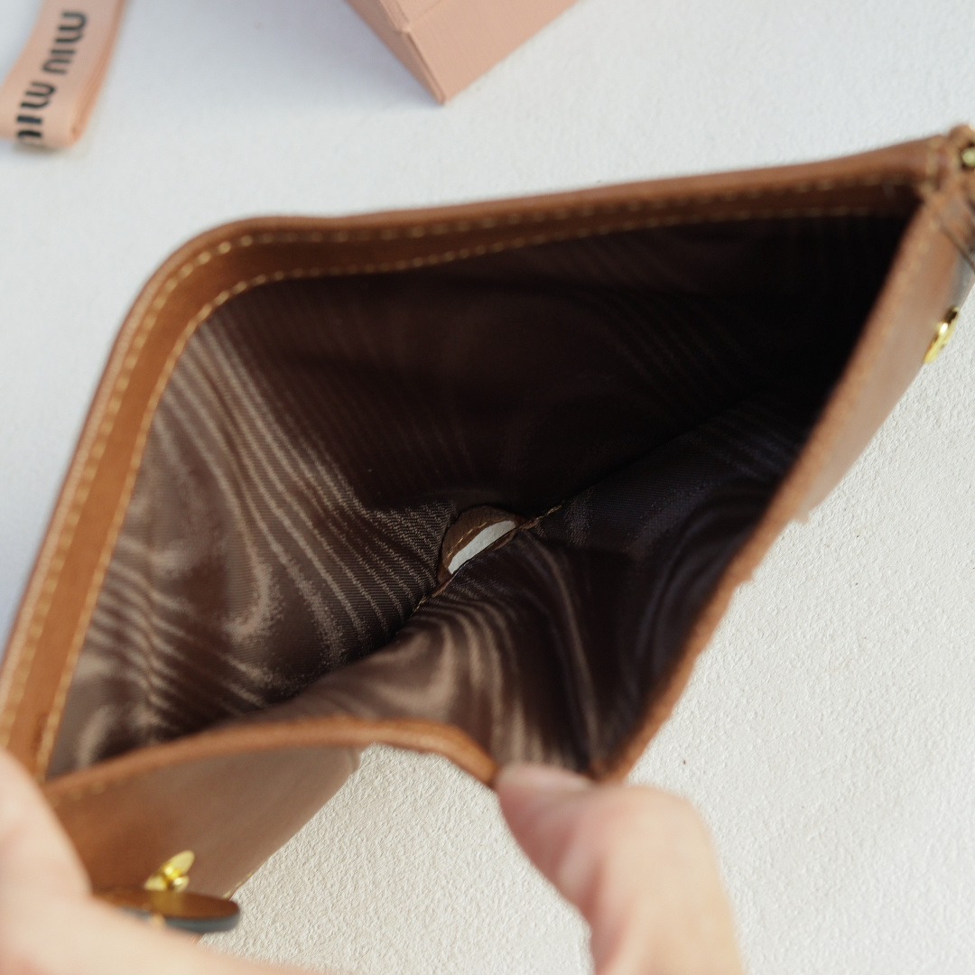 MiuMiu 5MV017 Pocket Wallet Leather Coffee
