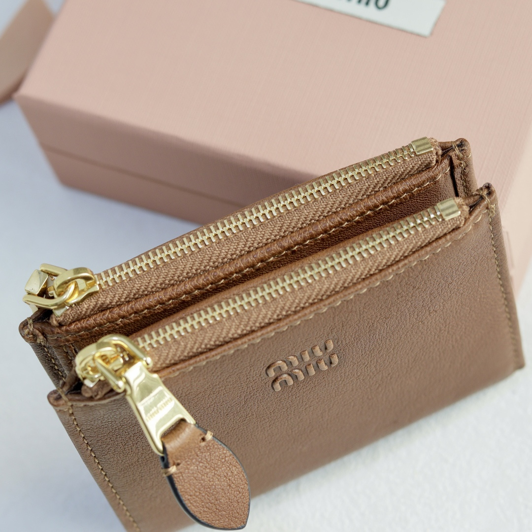 MiuMiu 5MV017 Pocket Wallet Leather Coffee