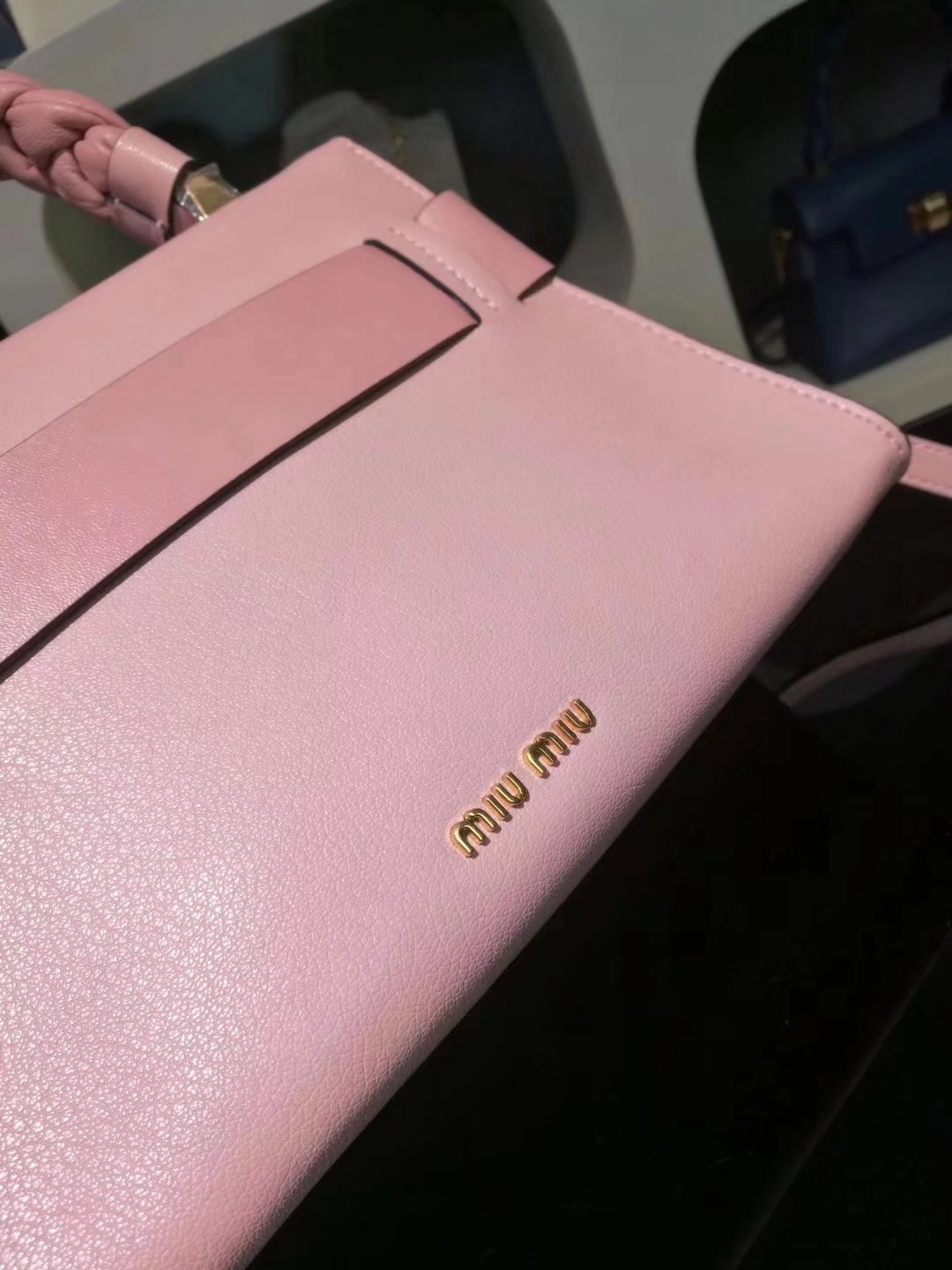 MiuMiu 6812 Women Leather Handbag Pink