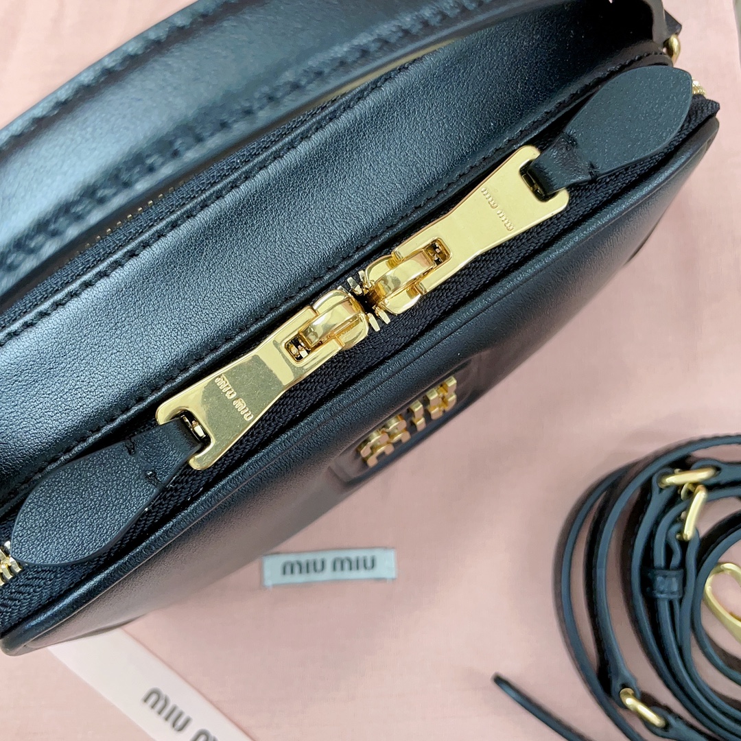 MiuMiu Leather Shoulder Bag Black