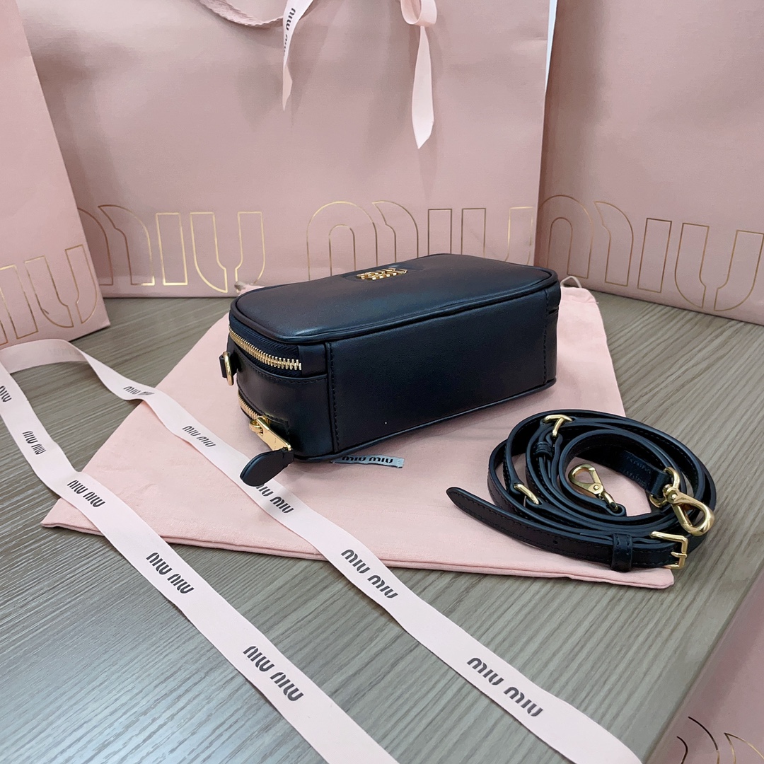 MiuMiu Leather Shoulder Bag Black