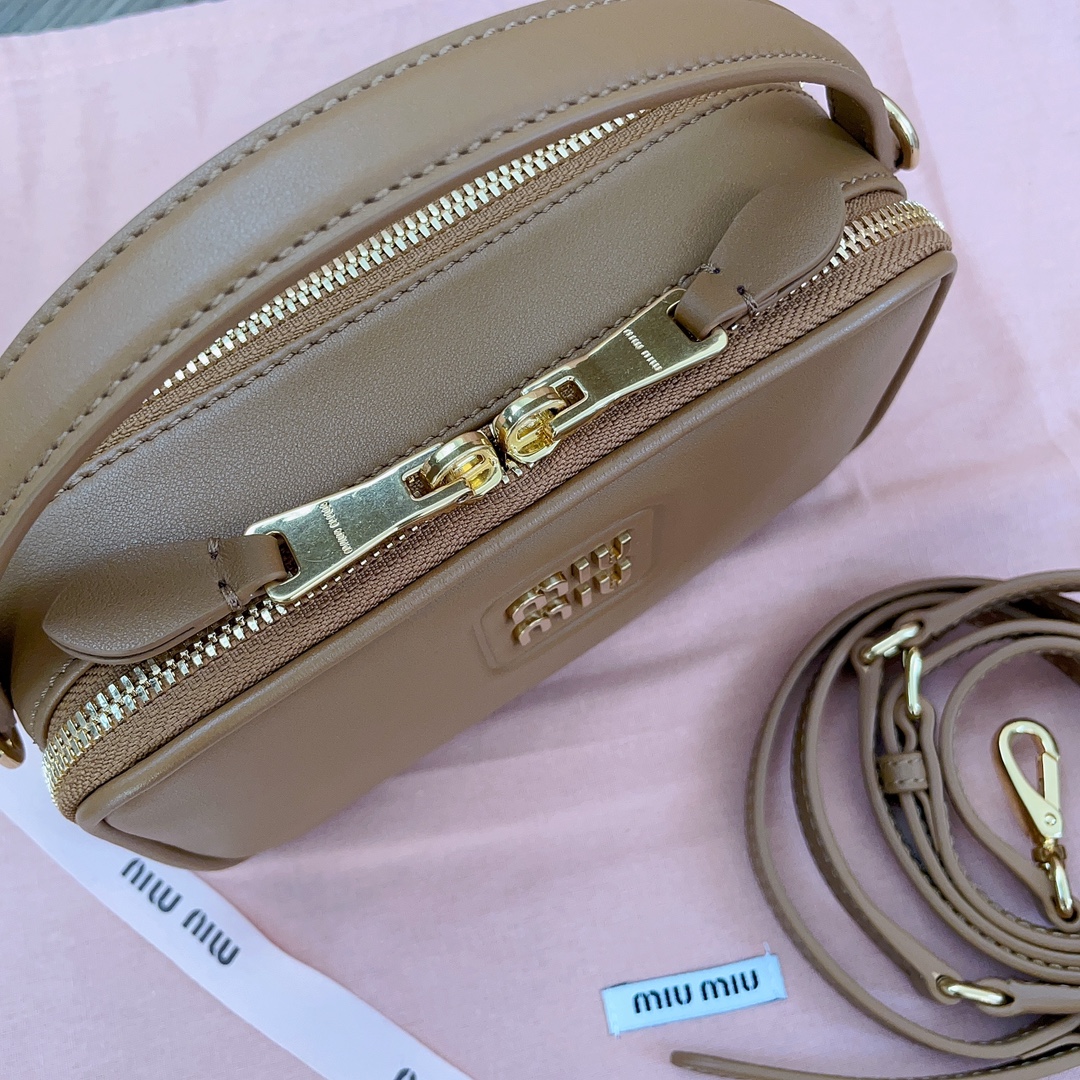 MiuMiu Leather Shoulder Bag Brown