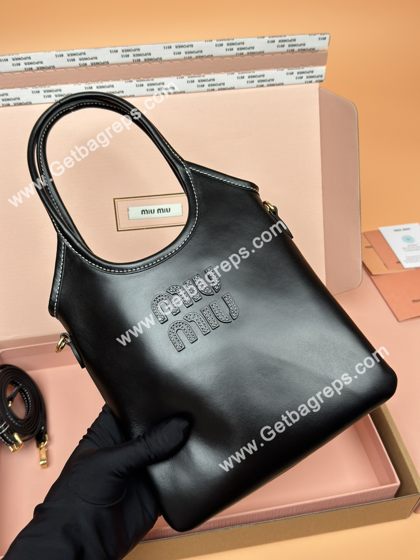 MiuMiu Small IVY Leather Hadnbag Black