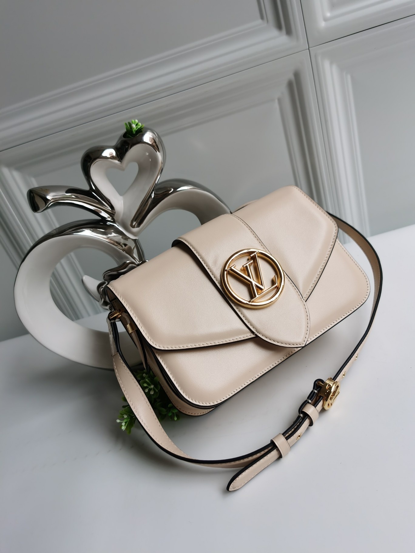 NEW Replica Louis Vuitton M55950 Pont 9 Handbag Smooth Leather Cream