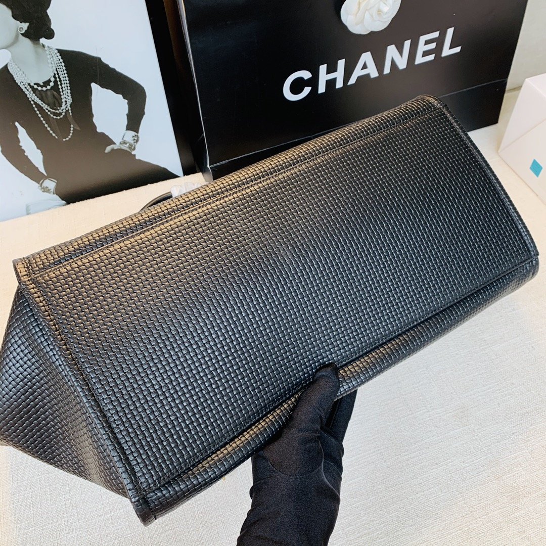 NEW replica Chanel Large Shopping Bag Black Shiny Calfskin Gold-Tone Ruthenium-Finish Metal