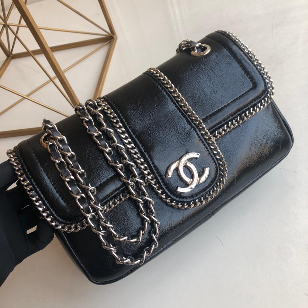 New Replica Chanel Flap Bag Black With Chian