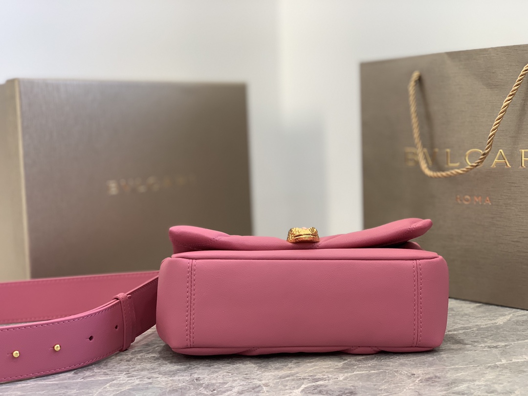 New Style Bulgari Cabochon Crossbody Bag Calf Leather Pink 22.5cm