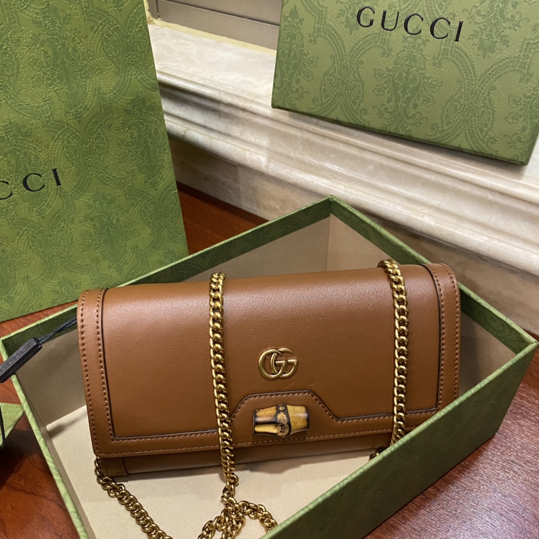 New Style Gucci Diana Chain Wallet with Bamboo White Leather Economy Fake 