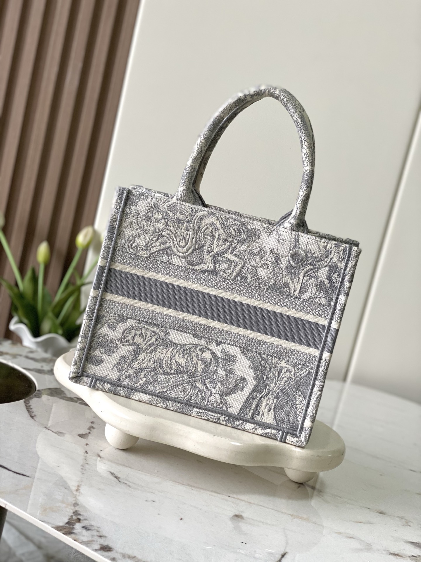 New Version Dior Book Tote Small Size-1