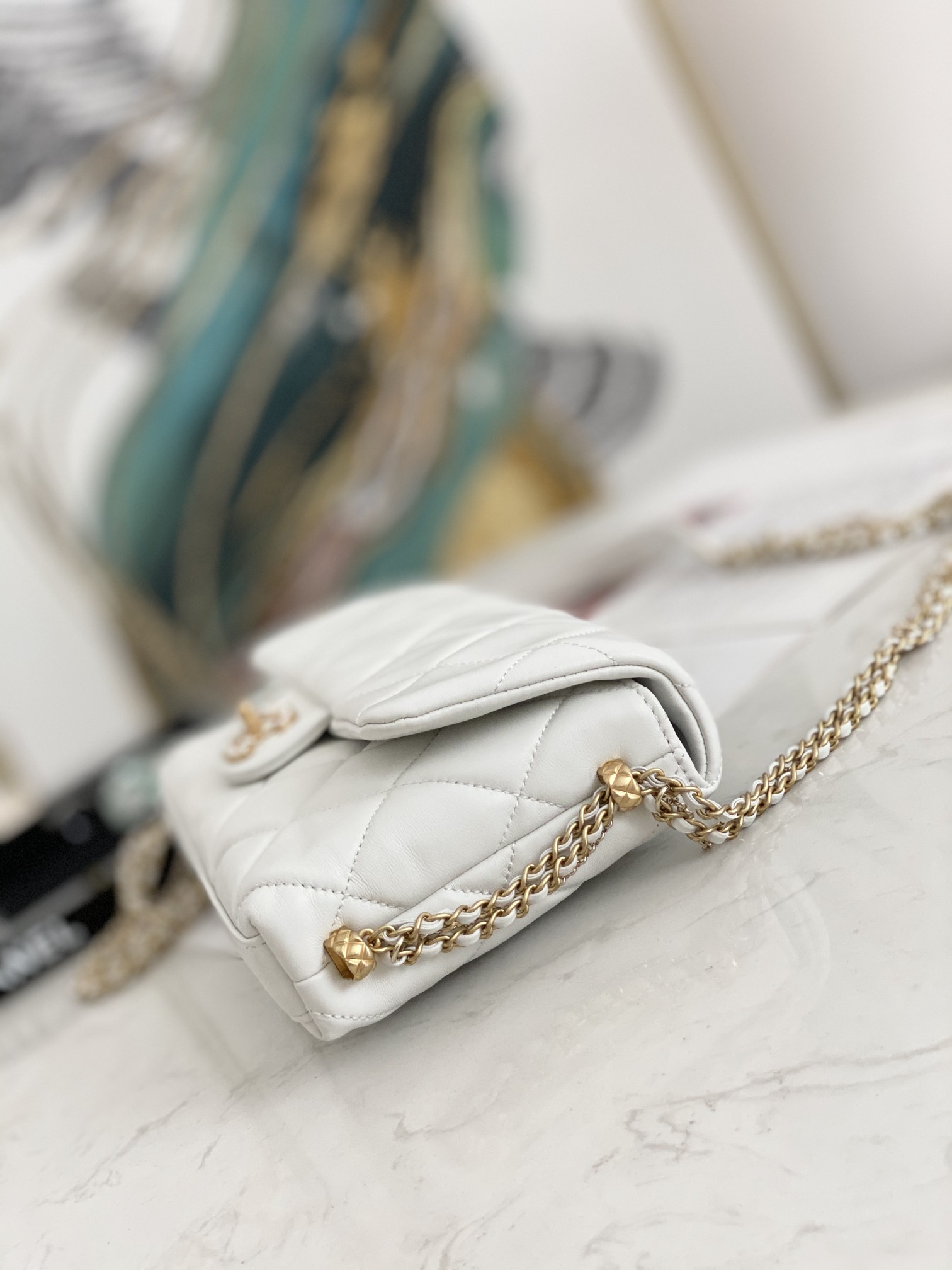 Online Shop Chanel Flap Shoulder Bag Lambskin Gold Metal White AS2563 Perfect Copy