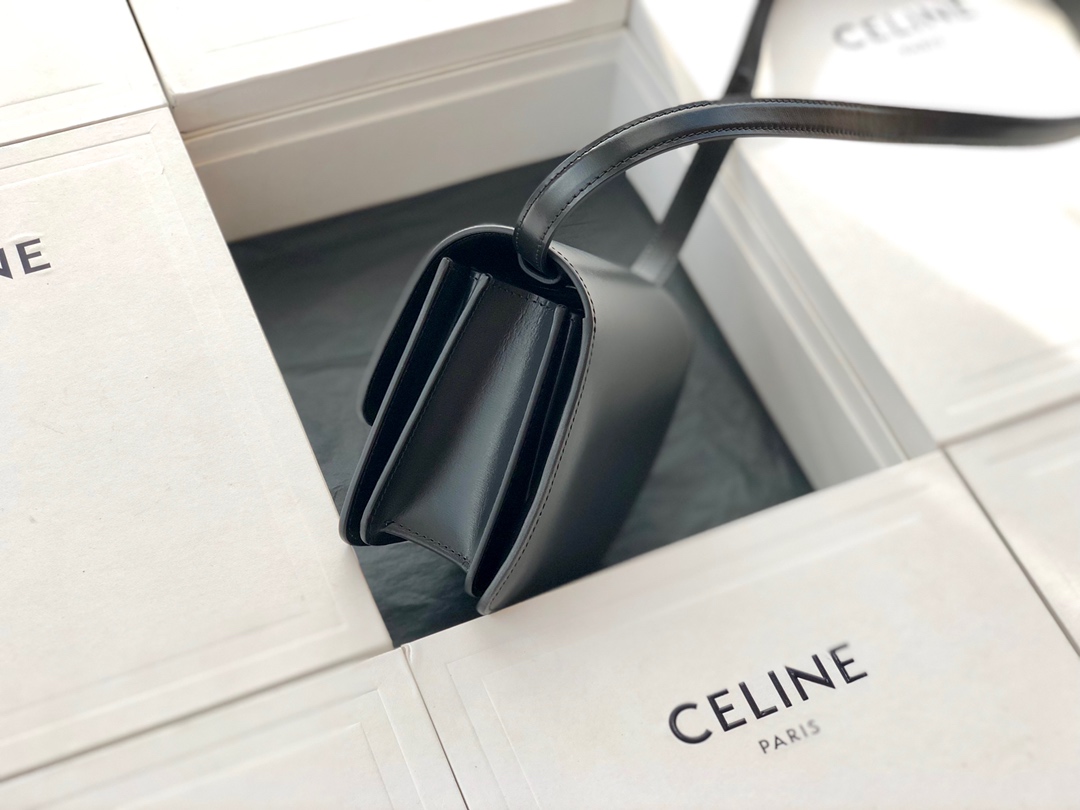 Original Copy Celine Small Classic Bag in Box Black Calfskin 