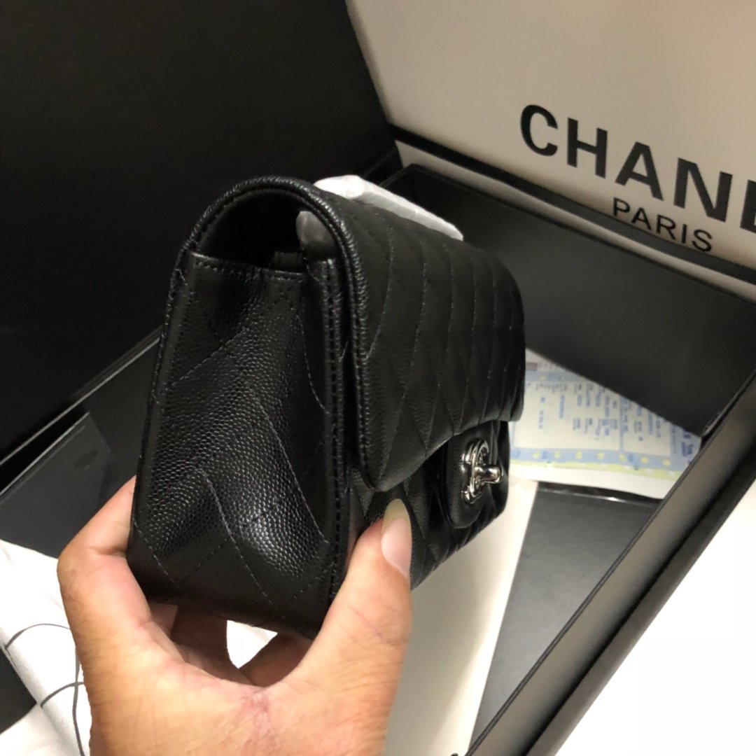 Original Copy Chanel Classic Flap Bag 20cm Grained Calfskin Sliver-Tone Metal Black