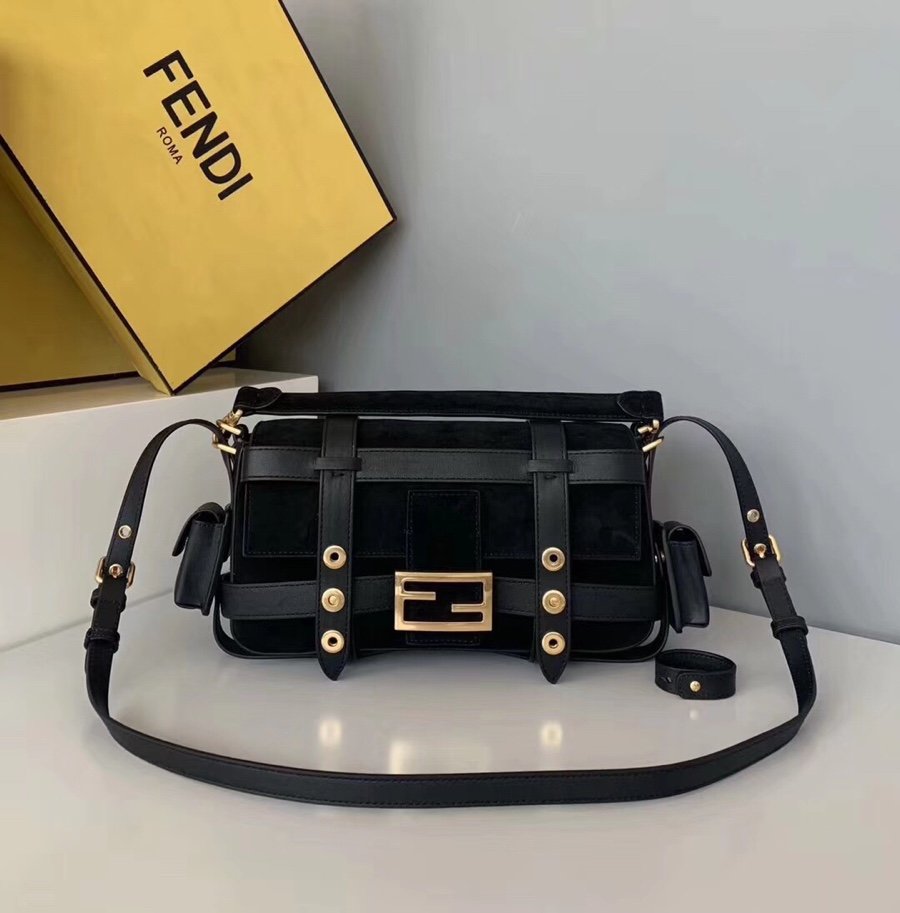 Original Copy Fendi Iconic Baguette Bag with Flap and FF Fastening with Magnetic Clasp Black