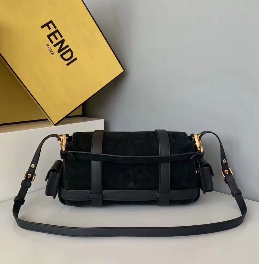 Original Copy Fendi Iconic Baguette Bag with Flap and FF Fastening with Magnetic Clasp Black