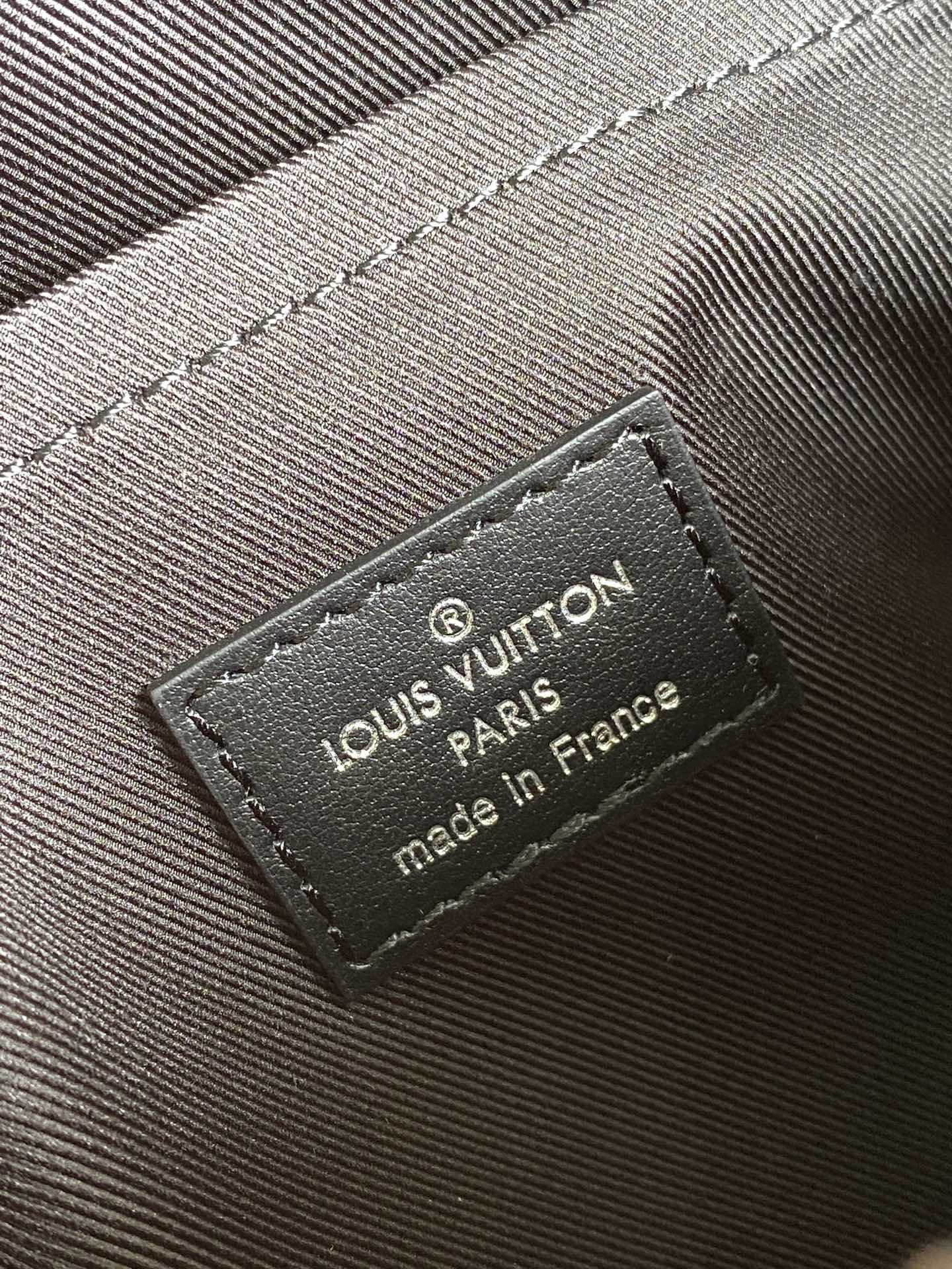 Original Copy Louis Vuitton M45585 Steamer Messenger Monogram Eclipse Coated Canvas