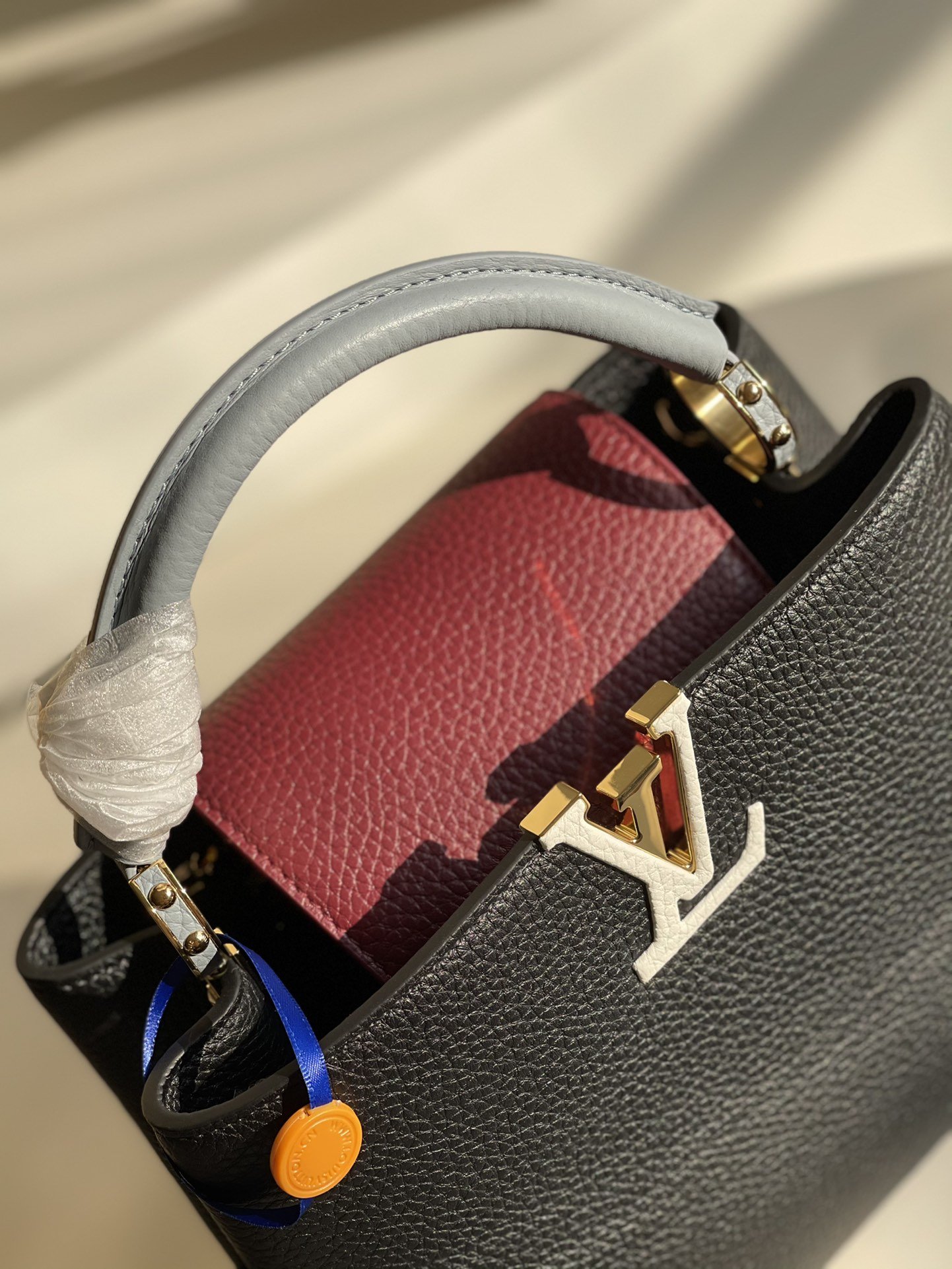 Original Copy Louis Vuitton M57221 Capucines BB Refined Colorblock Accents Taurillon Leather 27CM