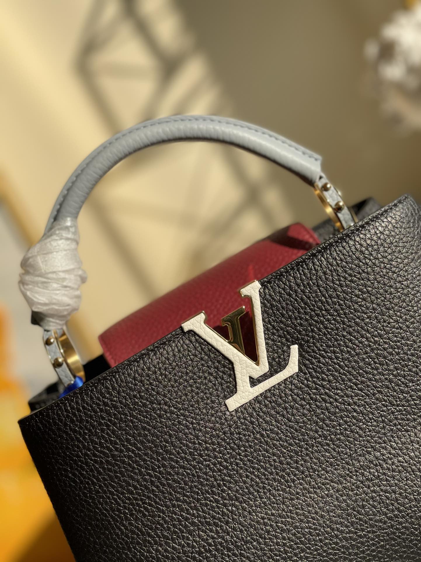 Original Copy Louis Vuitton M57221 Capucines BB Refined Colorblock Accents Taurillon Leather 27CM