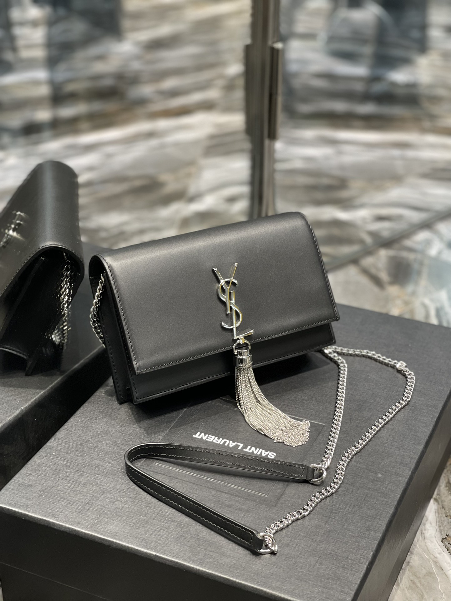 Original Copy Saint Laurent Kate Chain Wallet with Tassel in Smooth Leather with Sliver