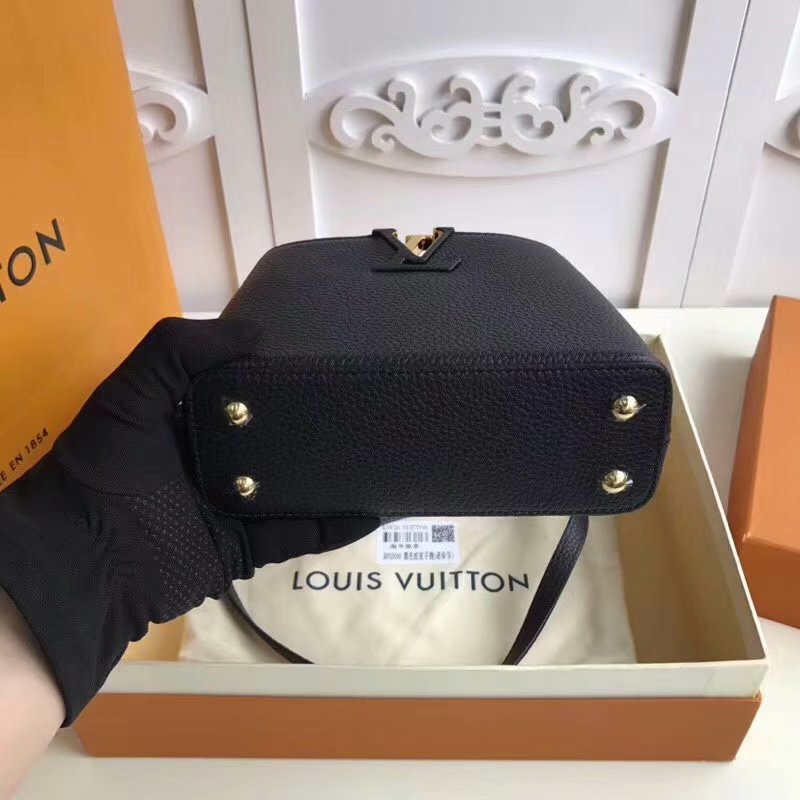 Original Replica Louis Vuitton M50531 Capucines BB Full Grain Taurillon Leather Combines with Python Ayers Noir