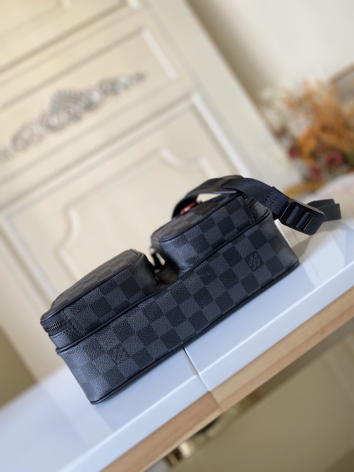 Orignal Copy Louis Vuitton N40280 Men Ultra-functional Utility Business Bag Comes in Damier Graphite Canvas