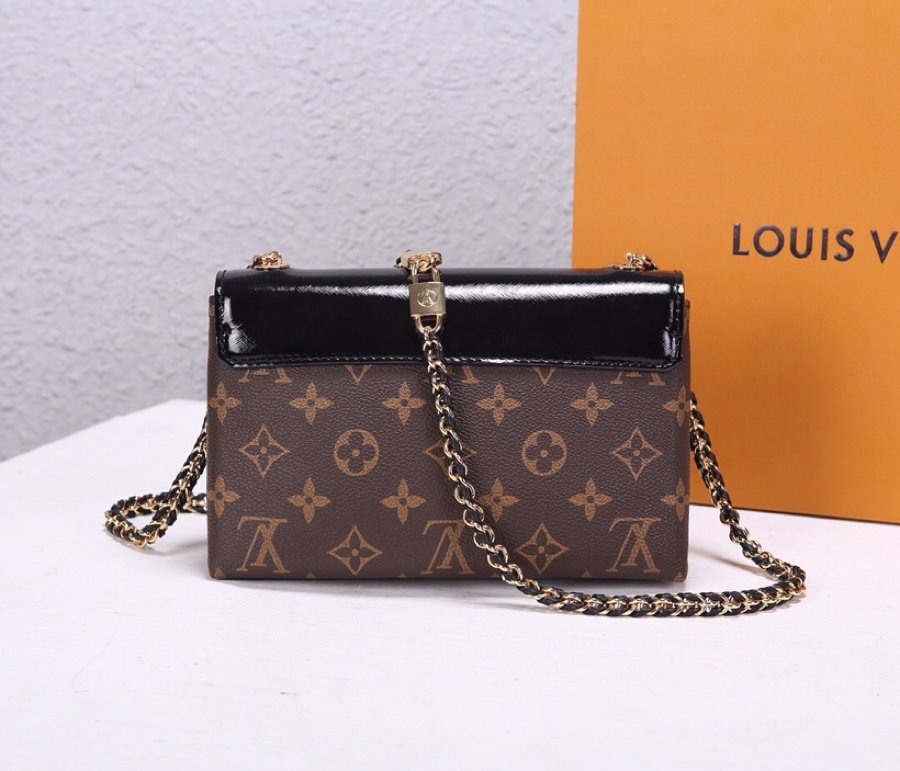 Perfect Replica Louis Vuitton M44916 Pochette LV Thelma with New LV Lock