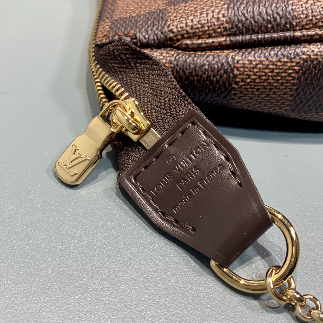 Perfect Replica Louis Vuitton Mini Pochette Accessoires Series